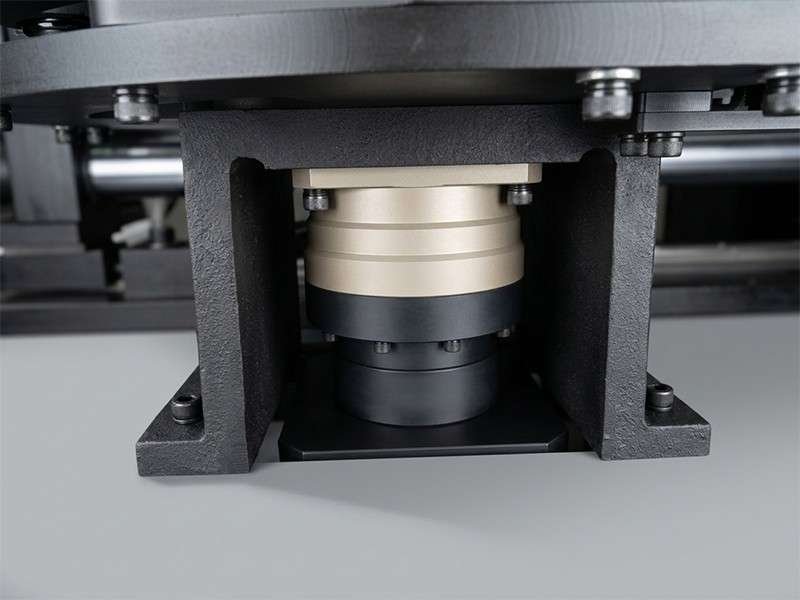 servo main drive motor fully automatic PET stretch blow molding machine Sailwin energy saving