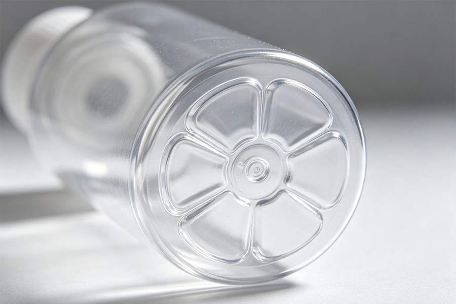 PET CSD carbonated bottle finished product pressure resistant five petal base blow molding