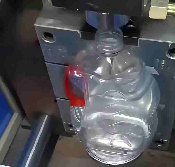 PET edible oil bottle handle insert system blow molding machine Sailwin mold cavity