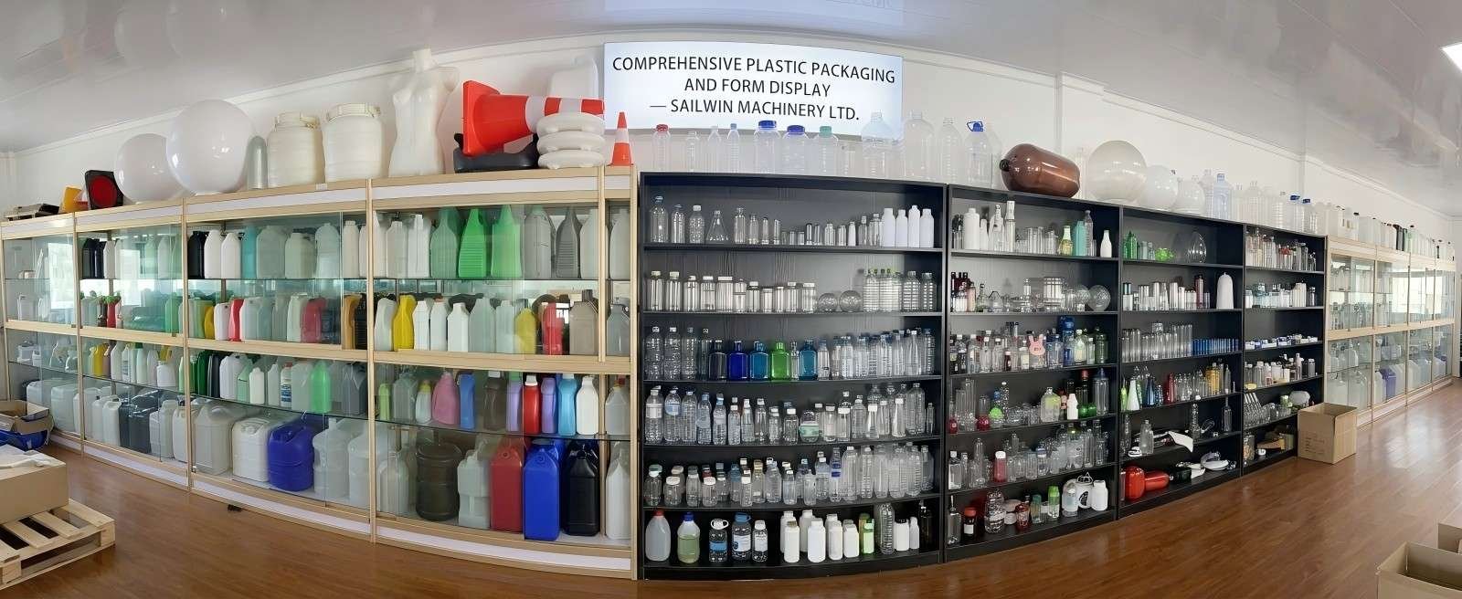 Sailwin blow molding machinery CE ISO certified products PET bottles and HDPE industrial blow molded items