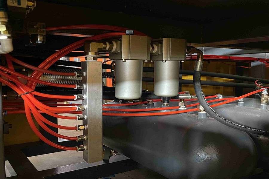 PET blow molding machine air recovery system high pressure gas recycling energy saving