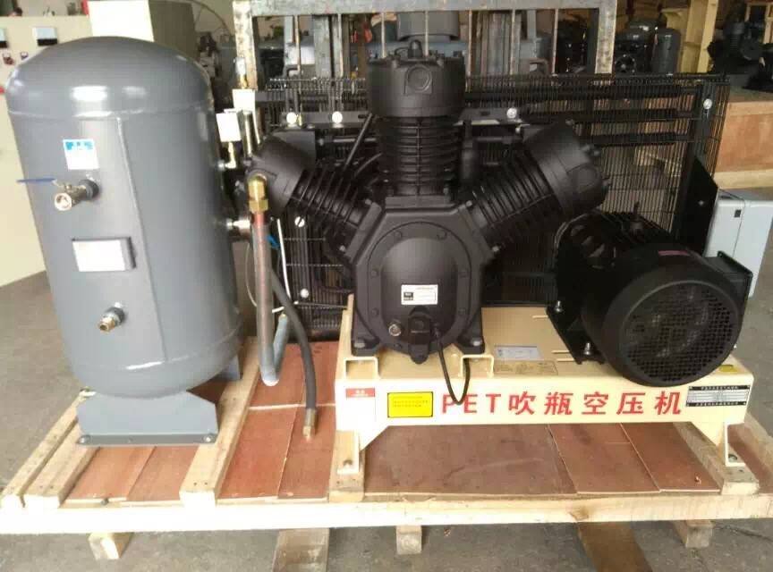 High Pressure Piston Air Compressor and Receiver High pressure piston air compressor system with vertical air storage tank and air purification filters for PET bottle blow molding machine — Sailwin