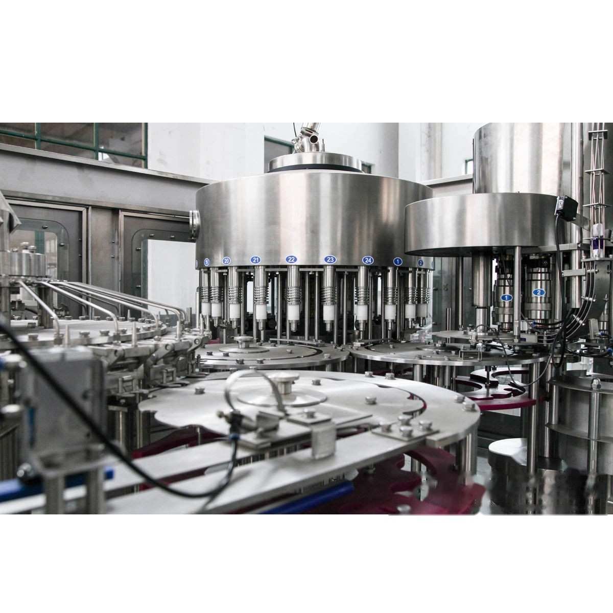 Large volume 5 gallon 18.9L 20L barrel water filling production line